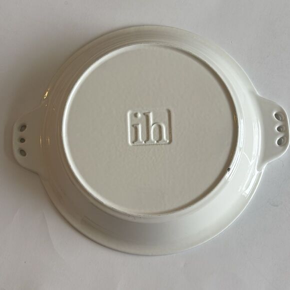 ih White Round Enameled Cast Iron Double Handled Pie Pan 10” - Picture 6 of 9